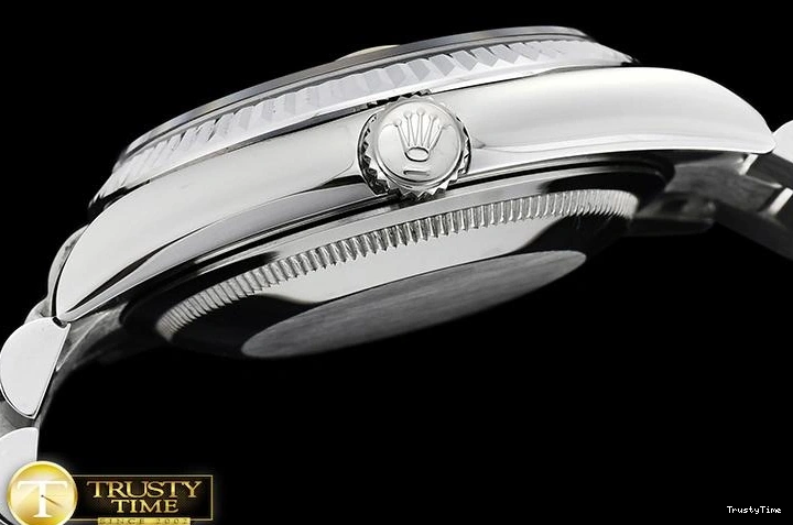 1014 RDD0215D – DayDate 36mm Chic 687